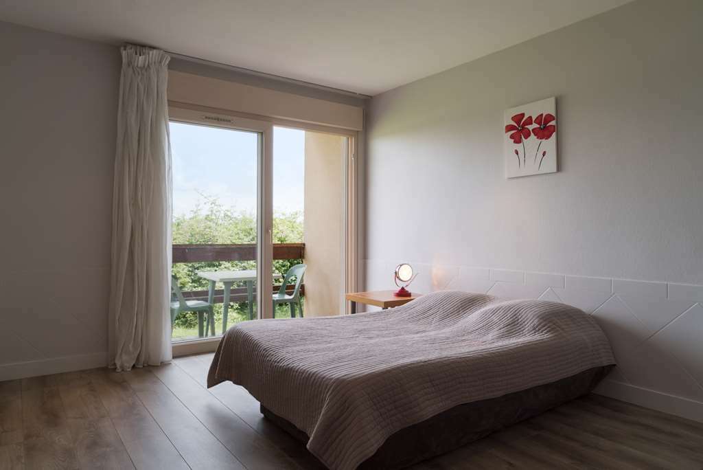Logis Hotel Restaurant La Vieille Ferme Sance Room photo